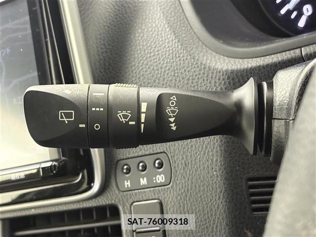 Toyota ESQUIRE 2017 8908803-20