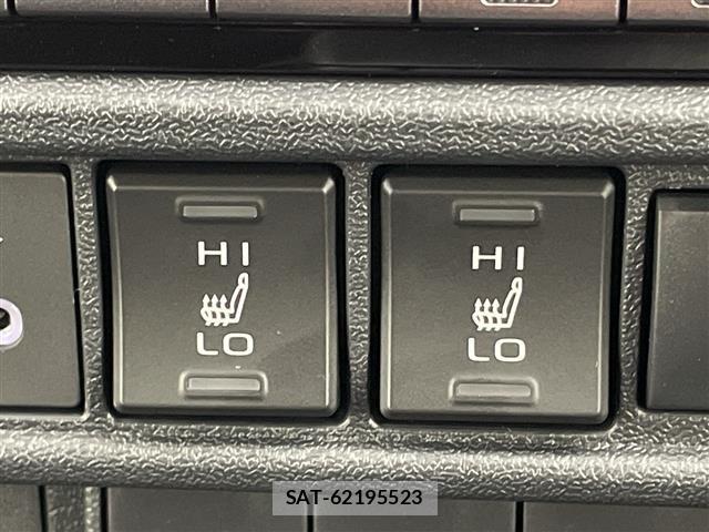 Toyota HIACE VAN 2026 8910526-17