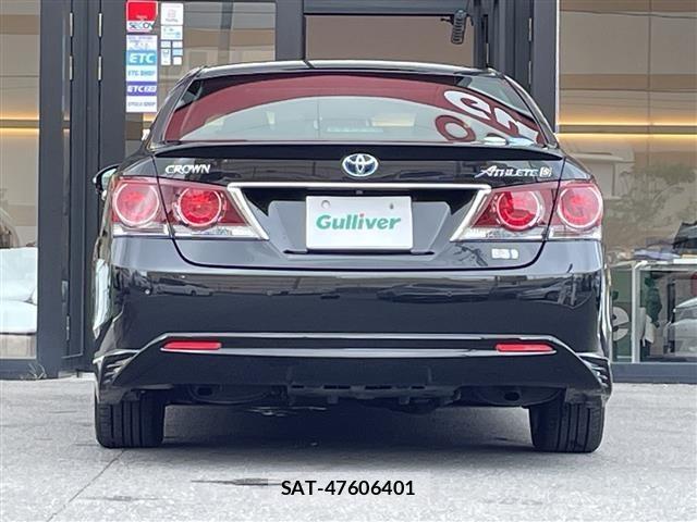 Toyota CROWN 2016 8937633-4