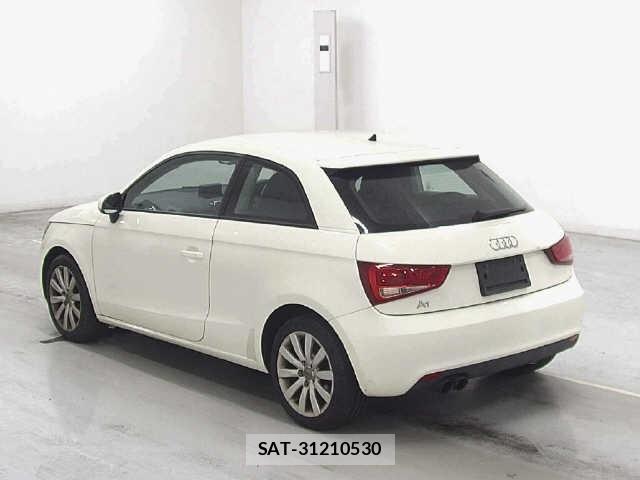 Audi A1 2011 8693267-1