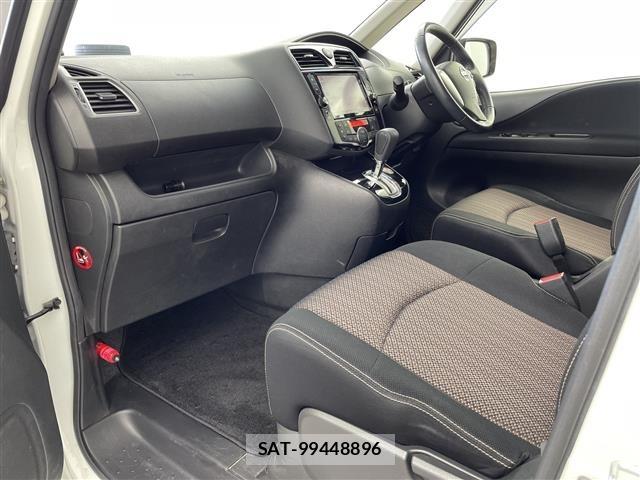 Nissan SERENA 2014 8671857-2