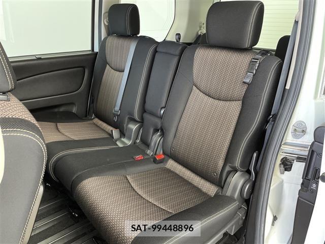 Nissan SERENA 2014 8671857-6