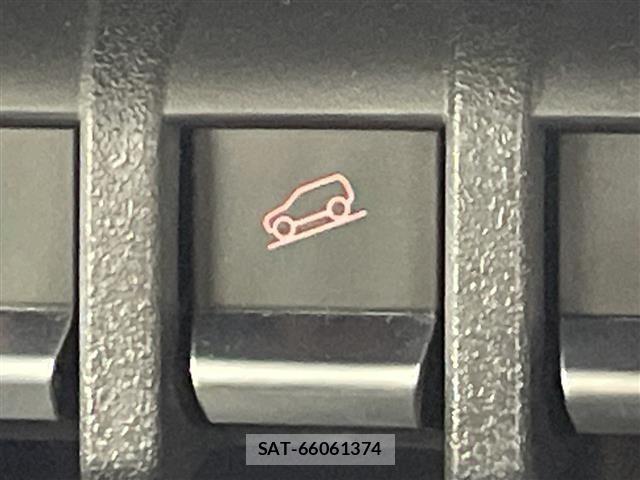 Suzuki JIMNY 2024 8932834-3