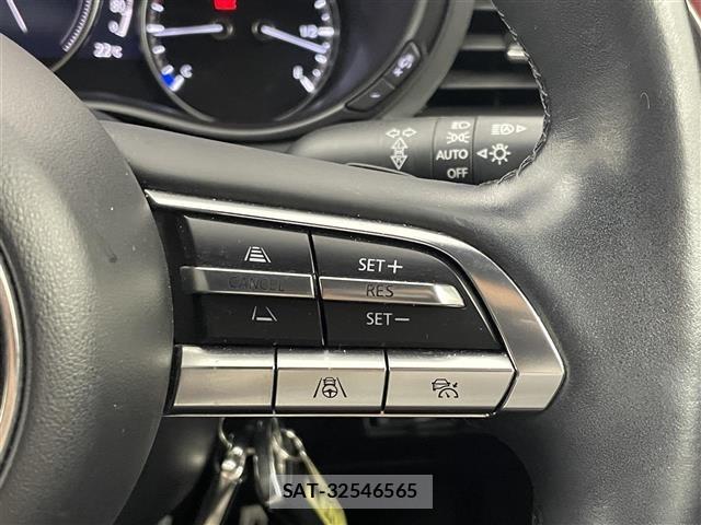 Mazda MAZDA3 2019 8909317-10
