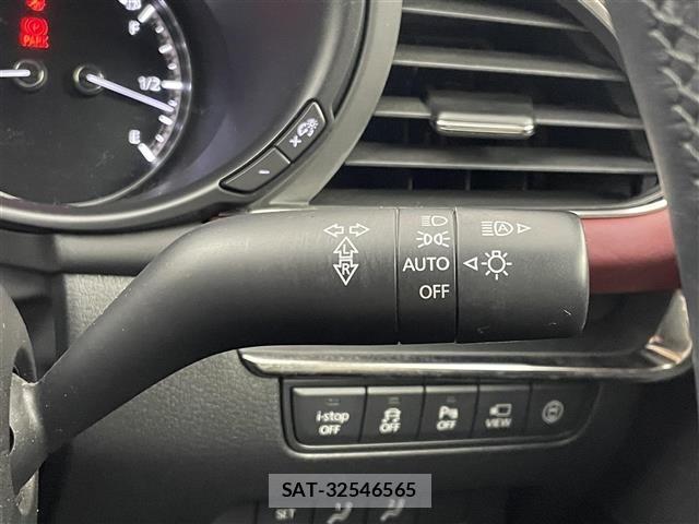 Mazda MAZDA3 2019 8909317-12