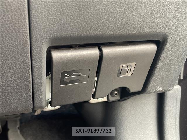Nissan MARCH 2019 8915451-4