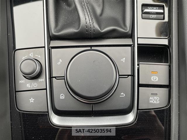 Mazda MAZDA3 2023 8909318-7