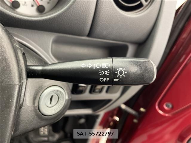 Daihatsu NAKED 2000 8932337-10