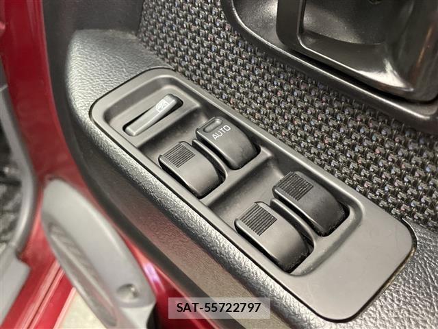 Daihatsu NAKED 2000 8932337-11