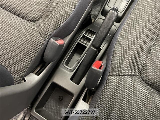 Daihatsu NAKED 2000 8932337-3
