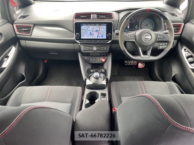 Nissan LEAF 2021 8928971-14