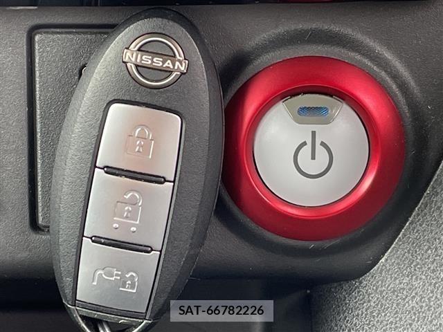 Nissan LEAF 2021 8928971-9