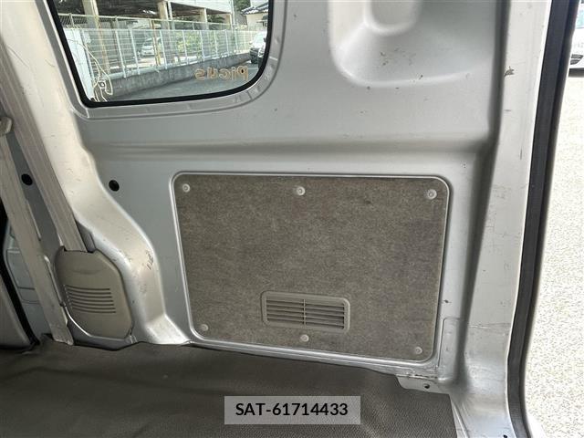 Suzuki EVERY 2013 8928003-4