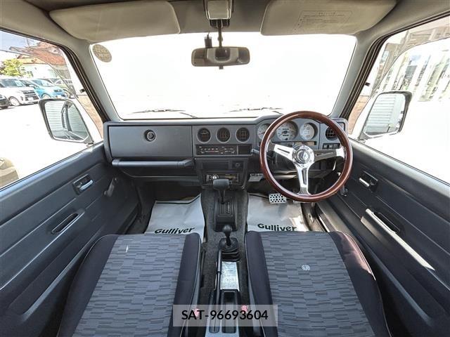 Suzuki JIMNY SIERRA 1996 8700468-14