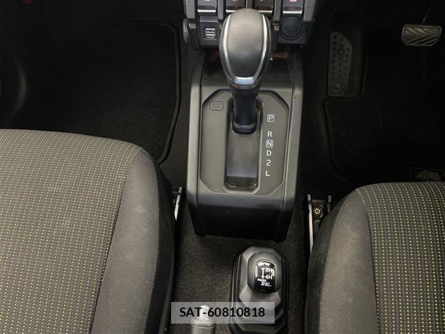Suzuki JIMNY 2018 8748456-6