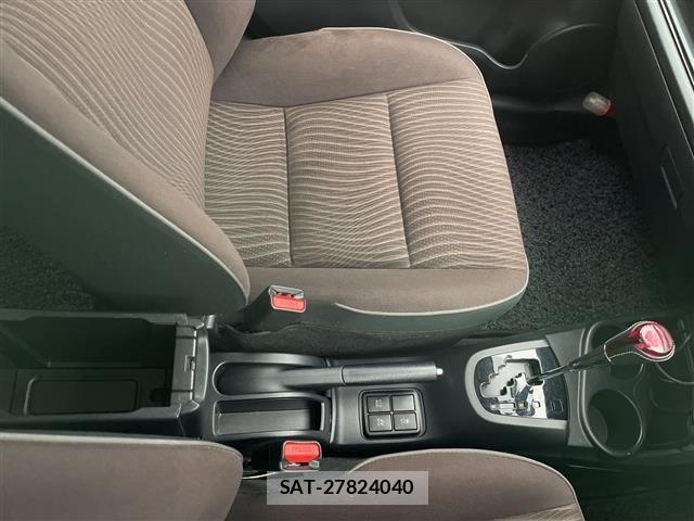 Toyota AQUA 2015 8705669-2
