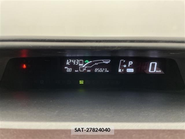 Toyota AQUA 2015 8705669-3