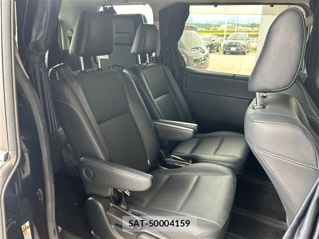Toyota ESQUIRE 2014 8908804-10