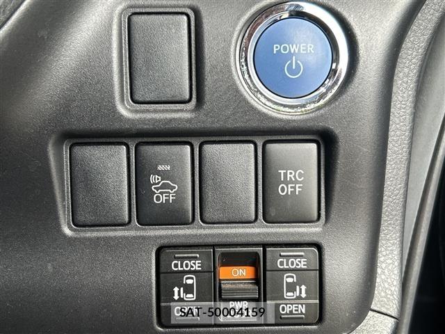 Toyota ESQUIRE 2014 8908804-21