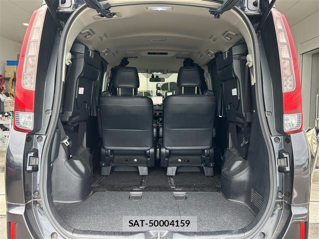 Toyota ESQUIRE 2014 8908804-3