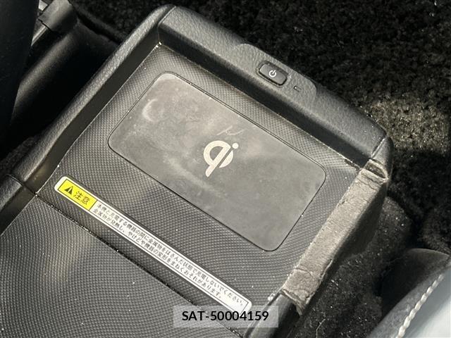 Toyota ESQUIRE 2014 8908804-7