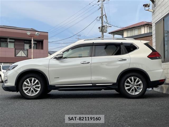 Nissan X-TRAIL 2018 8722735-4