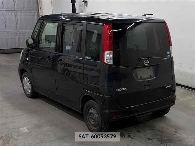 Nissan ROOX 2013 8862925-1