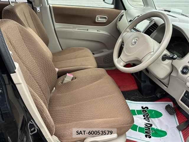 Nissan ROOX 2013 8862925-7