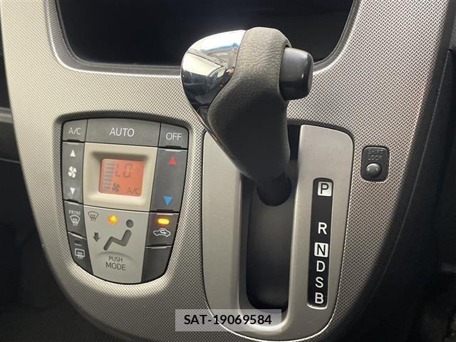 Daihatsu MOVE 2013 8755960-3