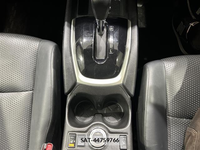 Nissan X-TRAIL 2014 8929421-8