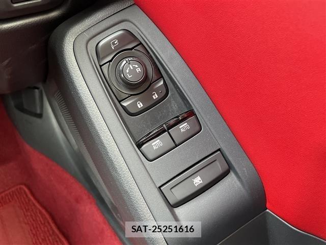Toyota 86 2024 8892111-11