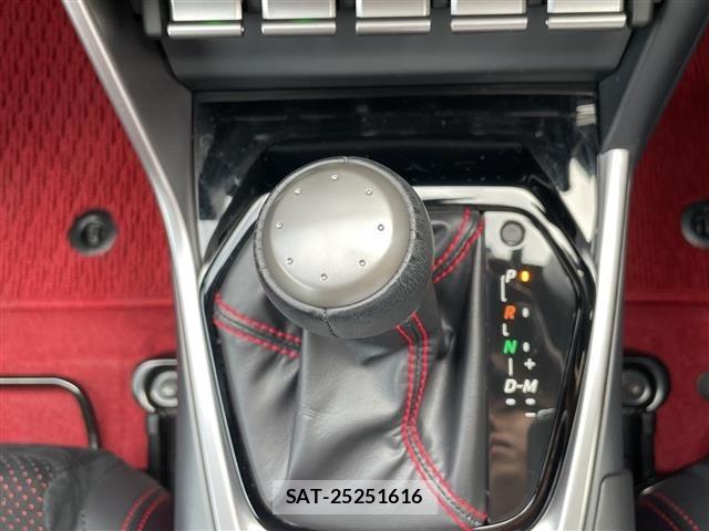 Toyota 86 2024 8892111-12