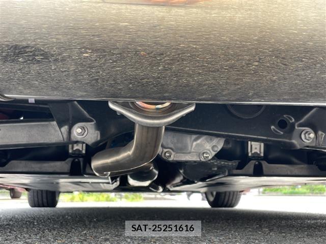 Toyota 86 2024 8892111-13