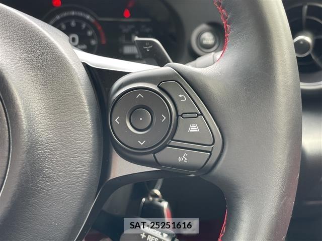 Toyota 86 2024 8892111-5