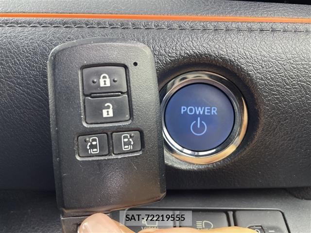 Toyota SIENTA 2019 8671588-11