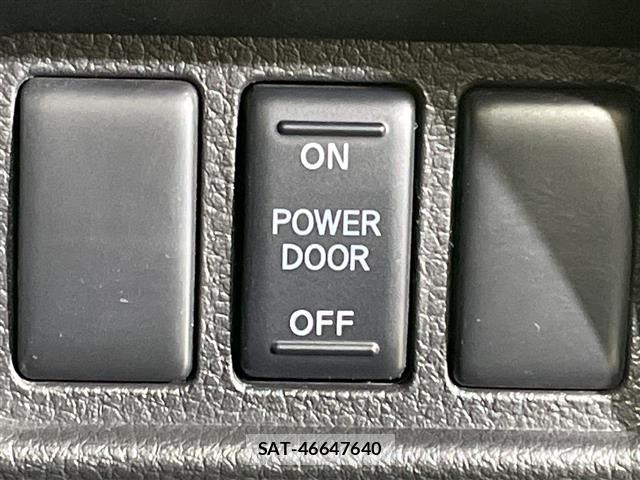 Nissan SERENA 2015 8671861-5