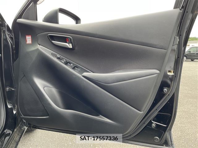 Mazda MAZDA2 2021 8910113-6