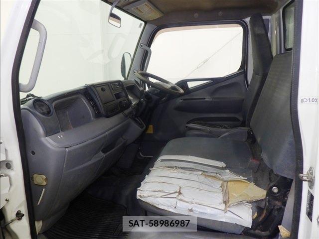 Mitsubishi CANTER 2011 8863604-8