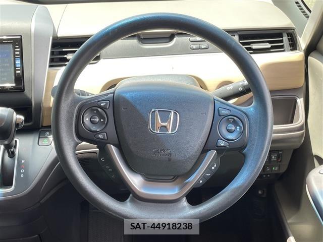 Honda FREED 2019 8684596-1