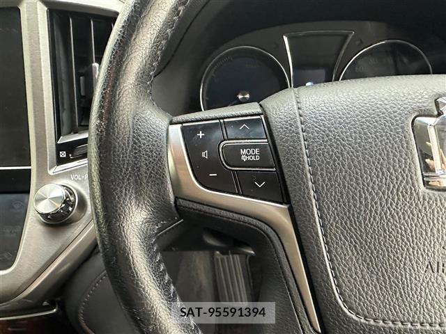 Toyota CROWN 2014 8680543-3