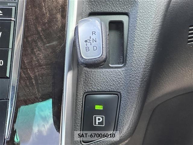 Toyota SAI 2014 8863013-1