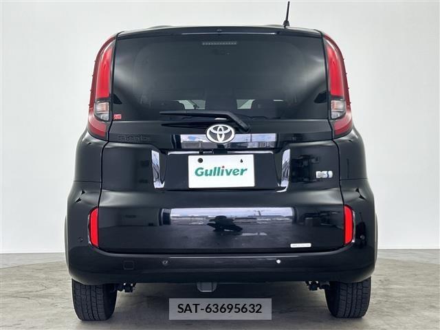 Toyota SIENTA 2023 8671600-11