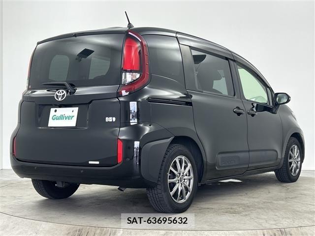 Toyota SIENTA 2023 8671600-12