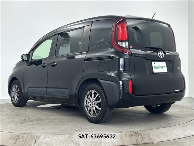 Toyota SIENTA 2023 8671600-13