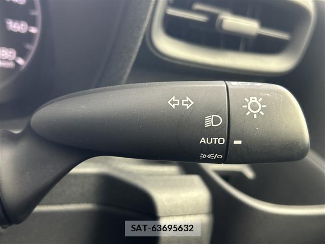 Toyota SIENTA 2023 8671600-7