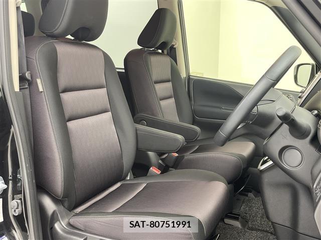 Nissan SERENA 2017 8926938-4