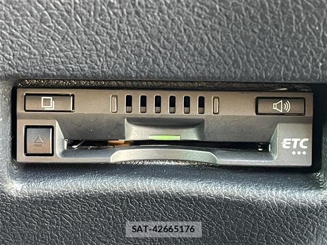 Toyota SIENTA 2021 8671604-5