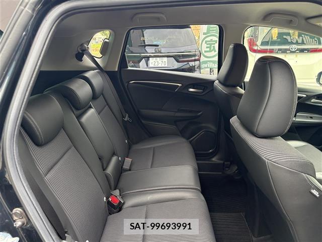 Honda FIT 2017 8921957-10
