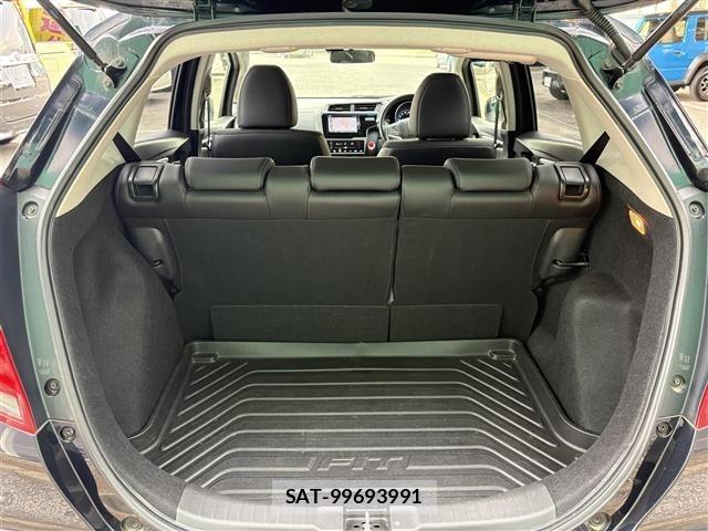 Honda FIT 2017 8921957-11
