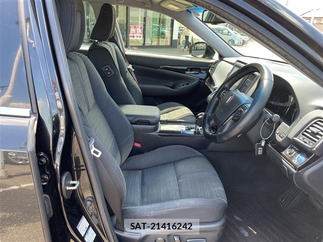 Toyota CROWN 2016 8680544-10